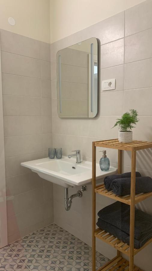 Casa Pozzetto Apartment Novigrad  Exterior photo